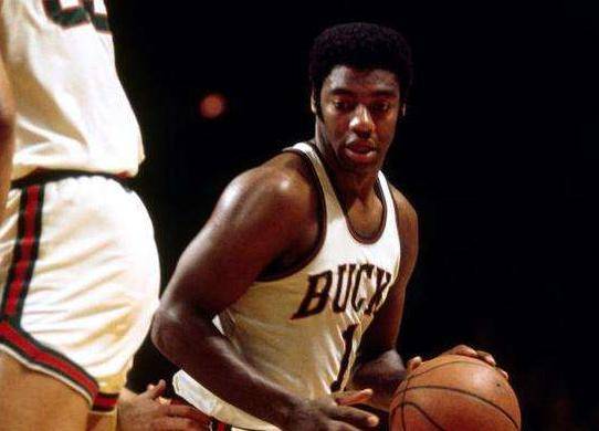 这场比赛前 这场比赛前